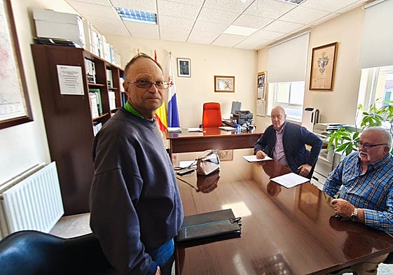 Vicente Astudillo, alcalde en funciones de Zorita, durante el pleno.