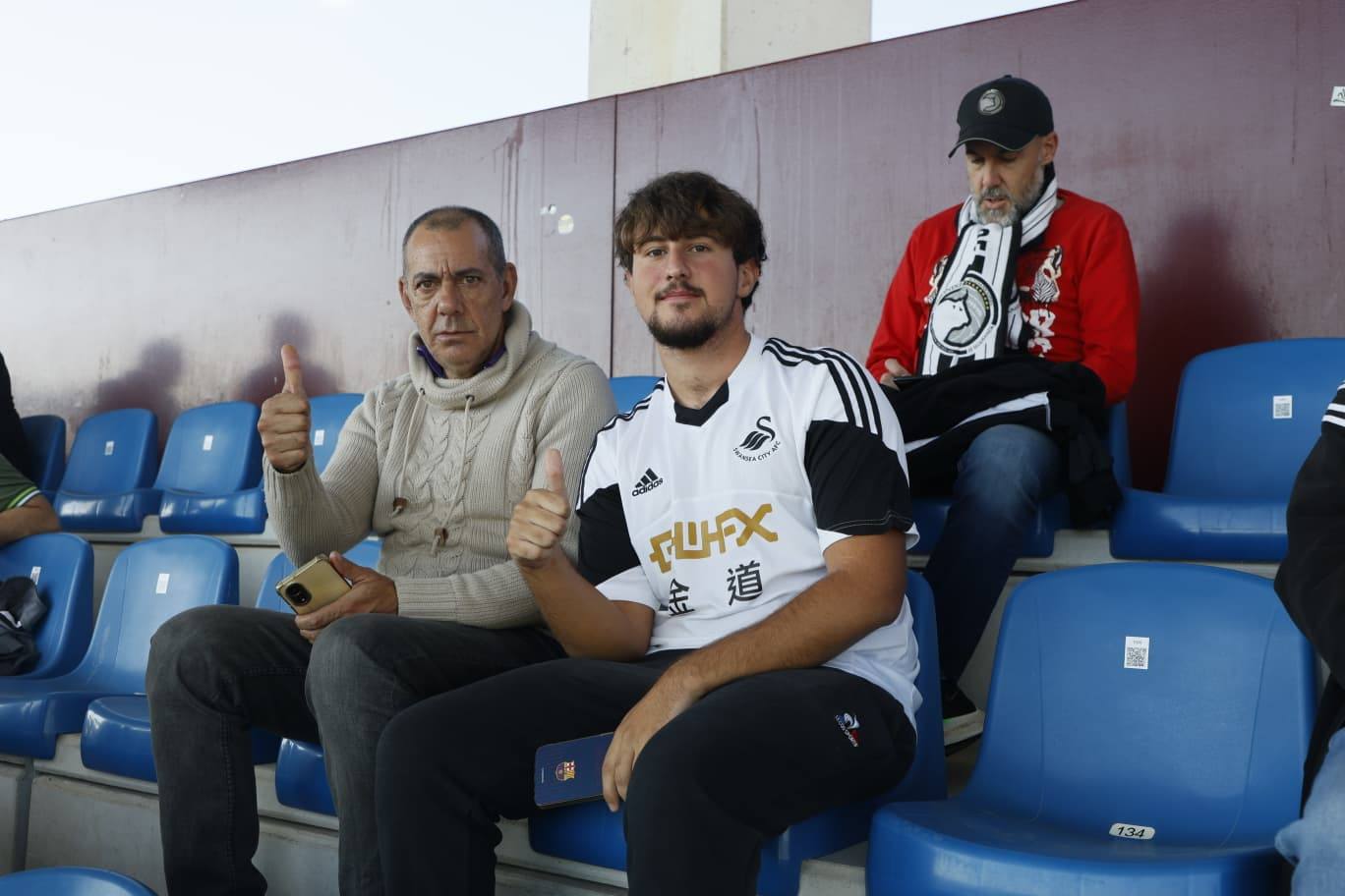 ¡Búscate en la grada del Reina Sofía en el partido entre Unionistas y la AD Mérida!