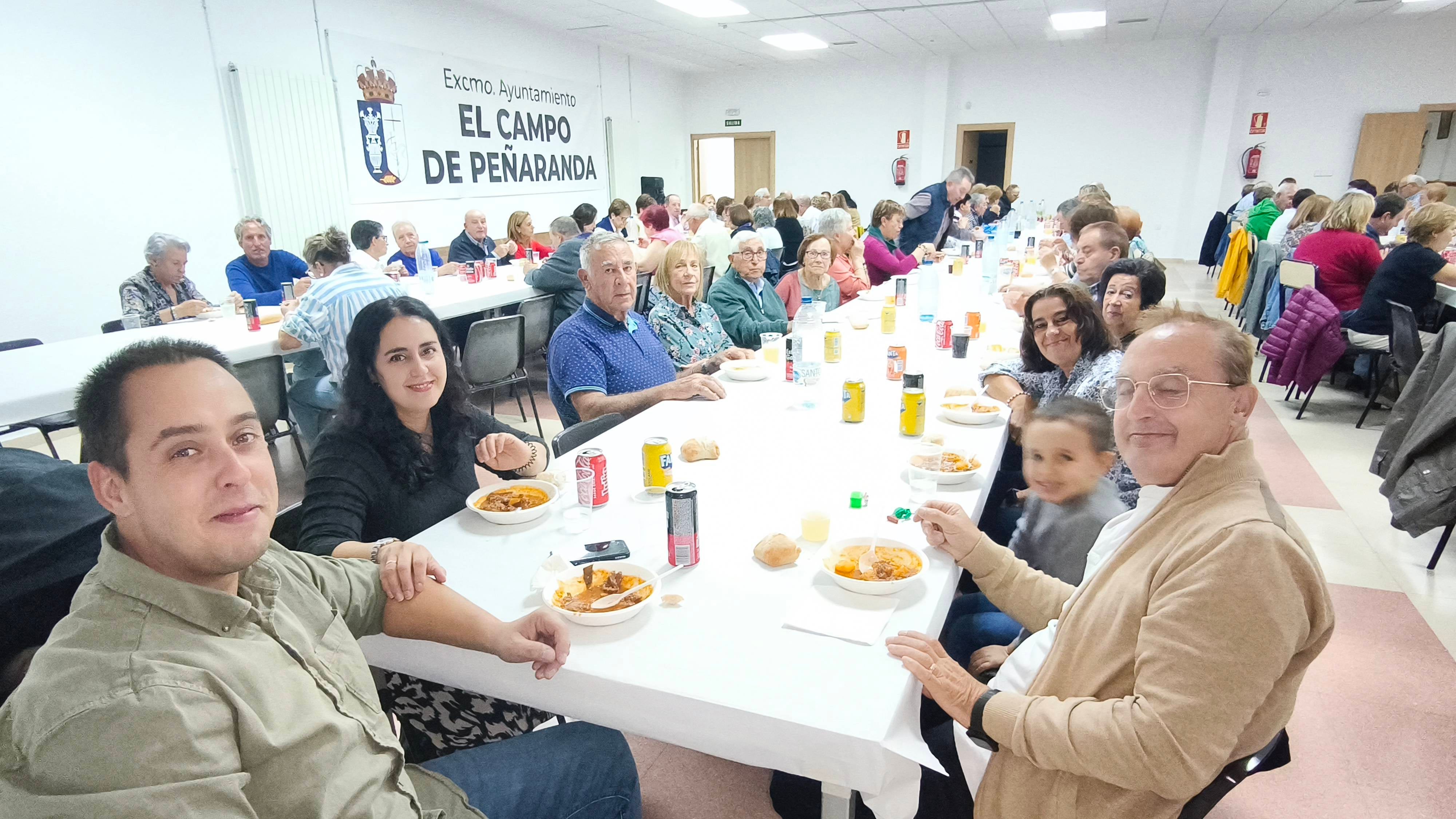 Unidos por su fe en los pueblos