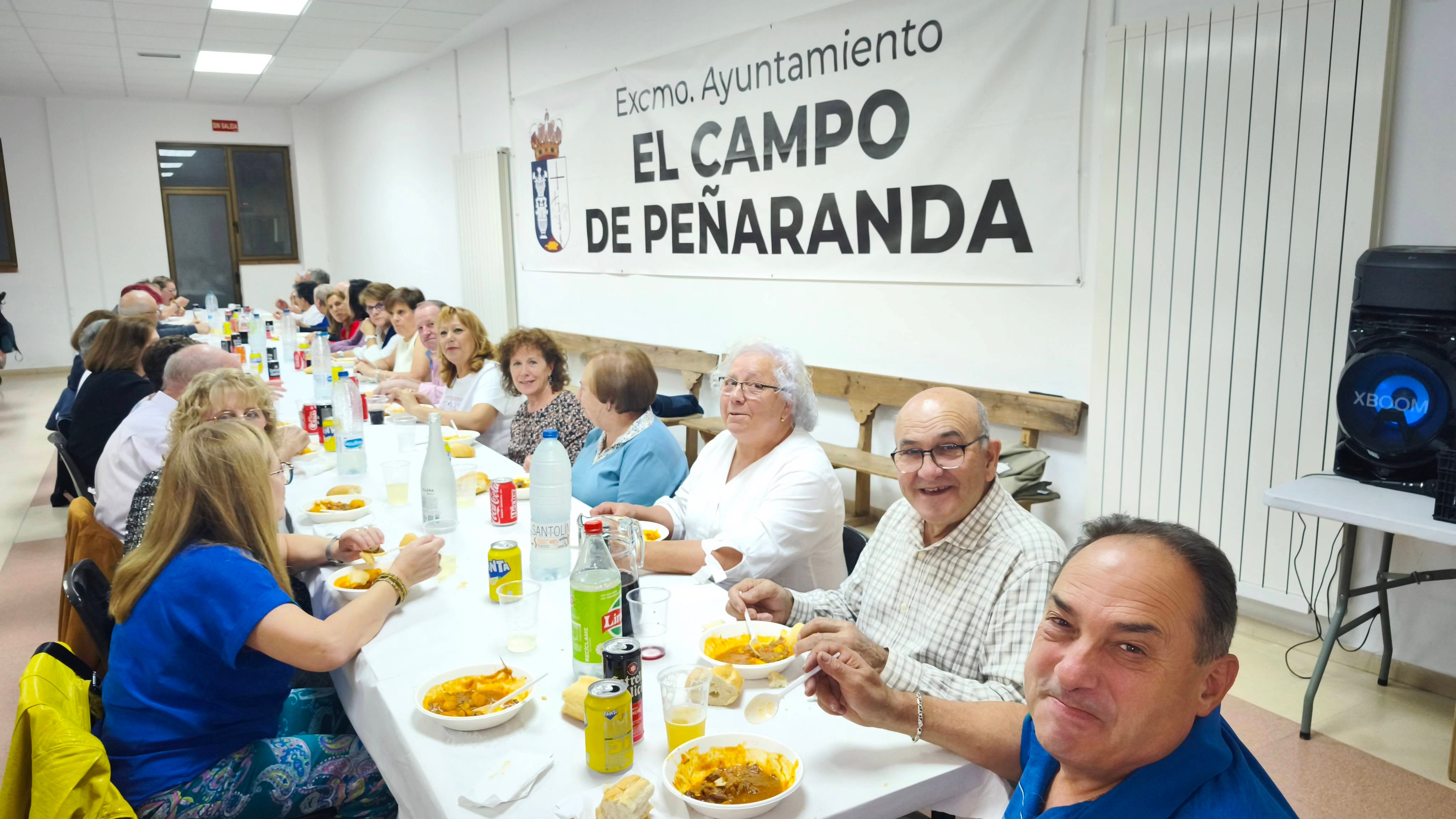 Unidos por su fe en los pueblos