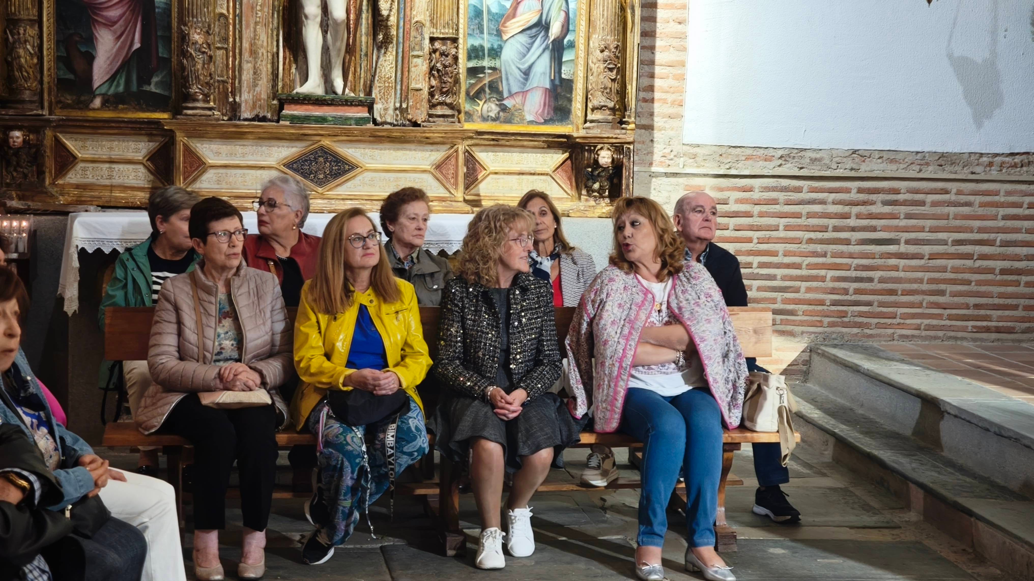 Unidos por su fe en los pueblos