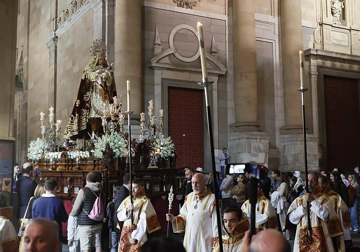 La procesión de la Virgen del Rosario en imágenes