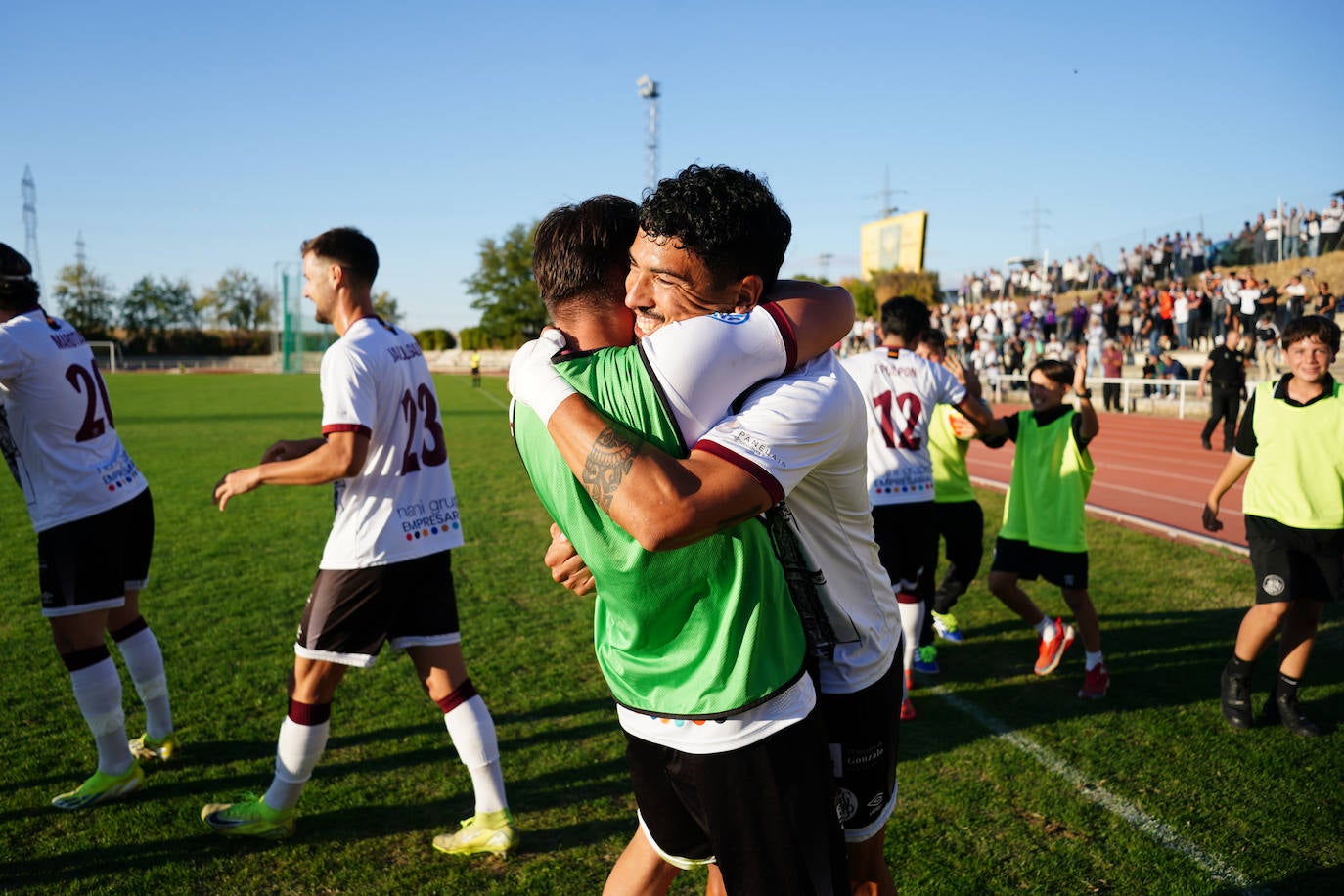 El triunfo del Salamanca UDS en Las Pistas ante la Sarriana en imágenes