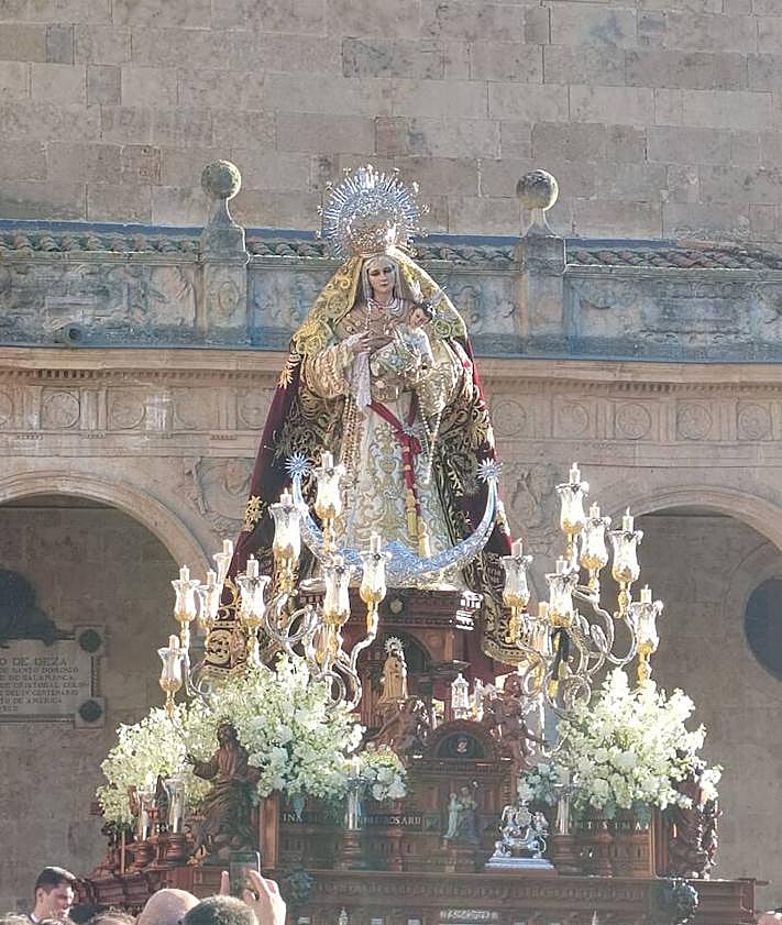 Imagen secundaria 2 - Imagen donde se aprecia la doblez de la corona tras el golpe.