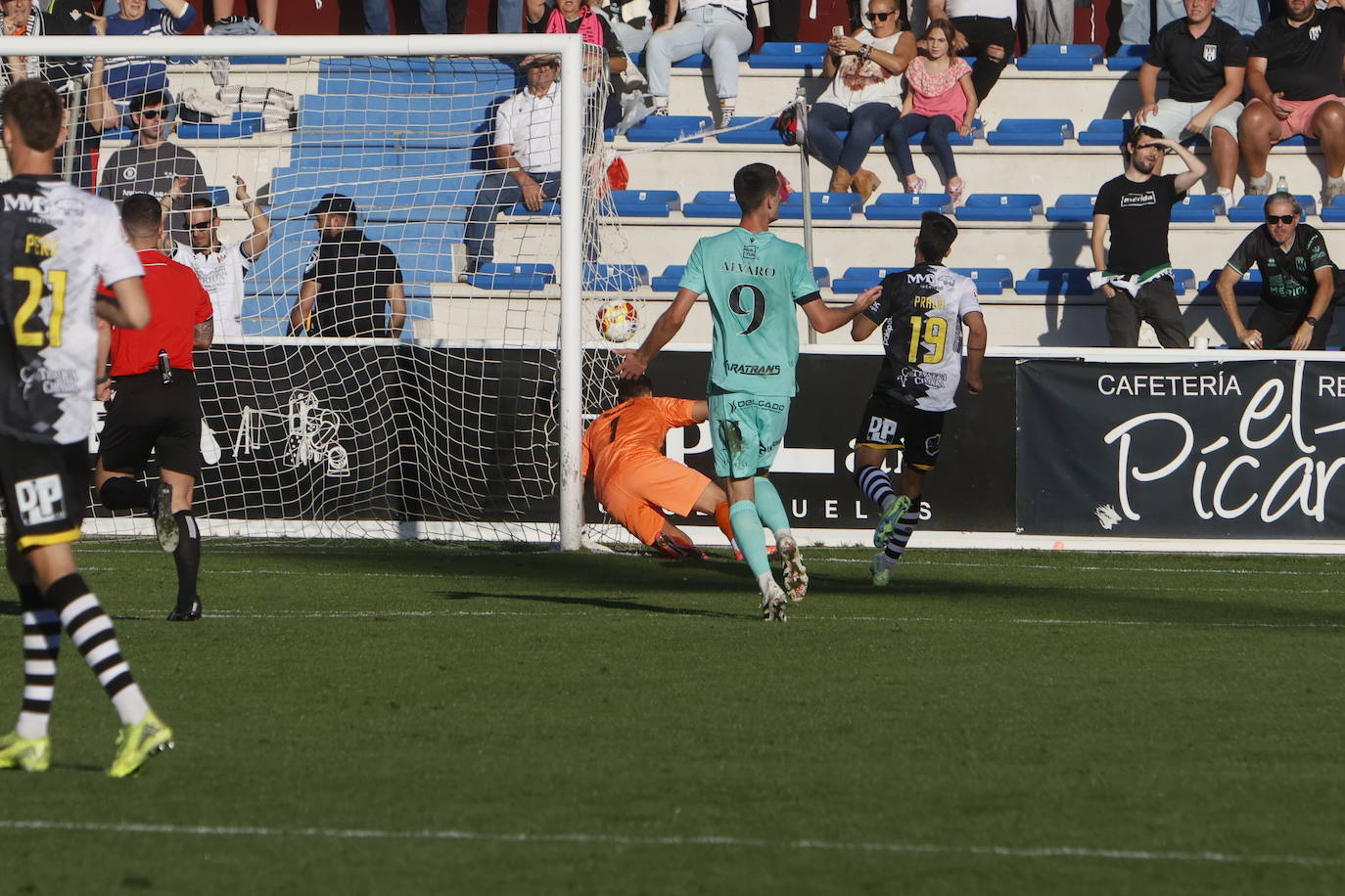 Las mejores imágenes del triunfo de Unionistas ante la AD Mérida