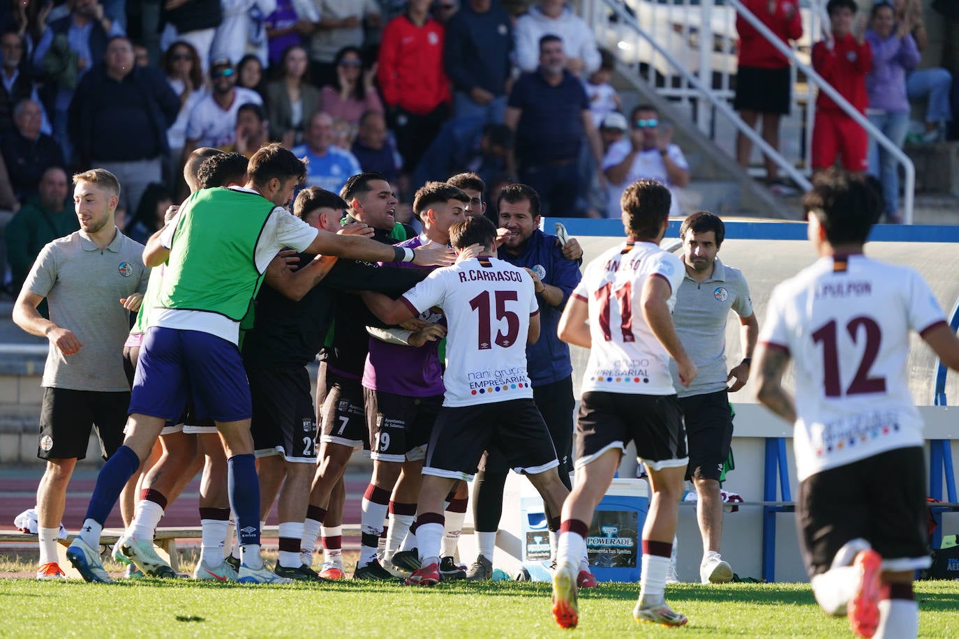 El triunfo del Salamanca UDS en Las Pistas ante la Sarriana en imágenes