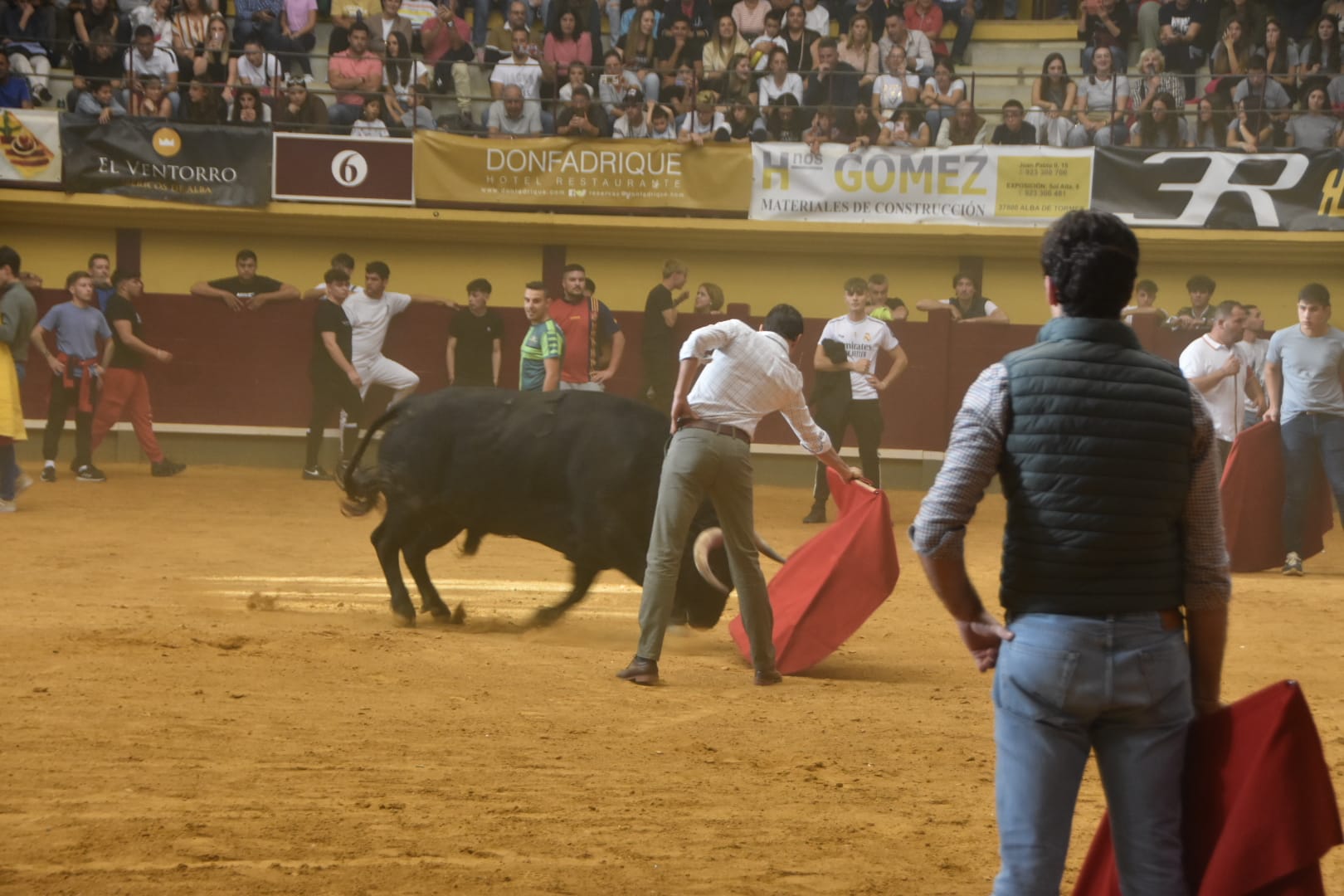 Alba inicia sus fiestas de Santa Teresa con emoción y tradición