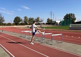 Álvaro de Arriba ejercitándose este pasado jueve en Las Pistas.