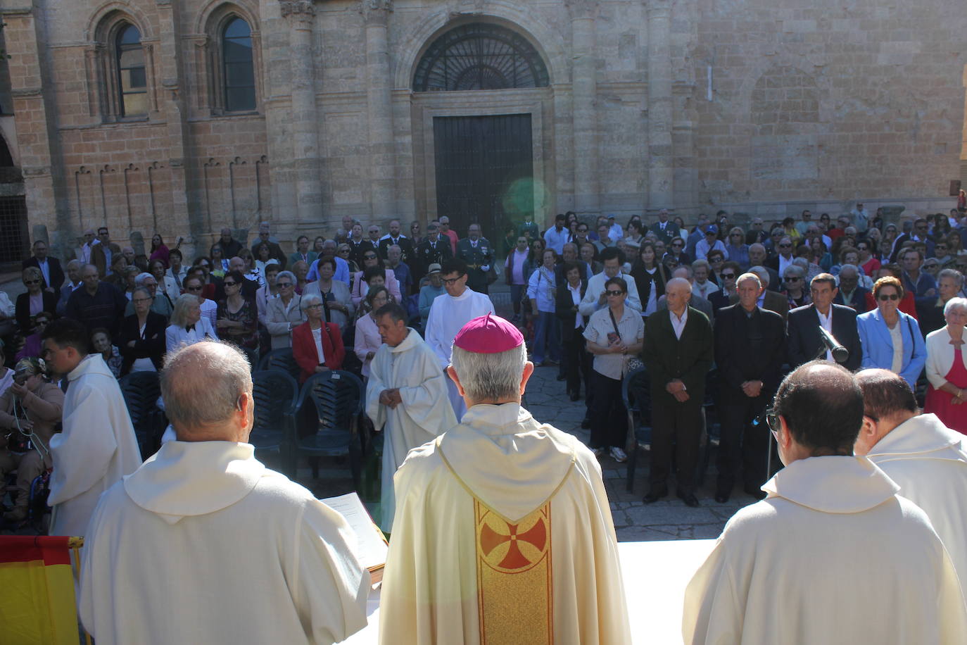 Solemnidad y fidelidad a la bandera, en los actos de la Guardia Civil de Ciudad Rodrigo