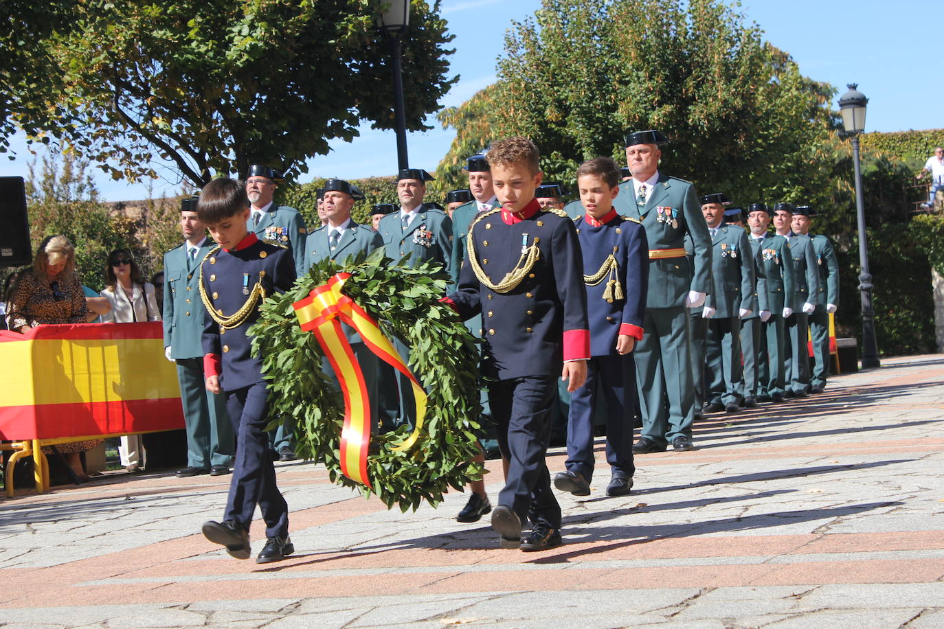 Solemnidad y fidelidad a la bandera, en los actos de la Guardia Civil de Ciudad Rodrigo