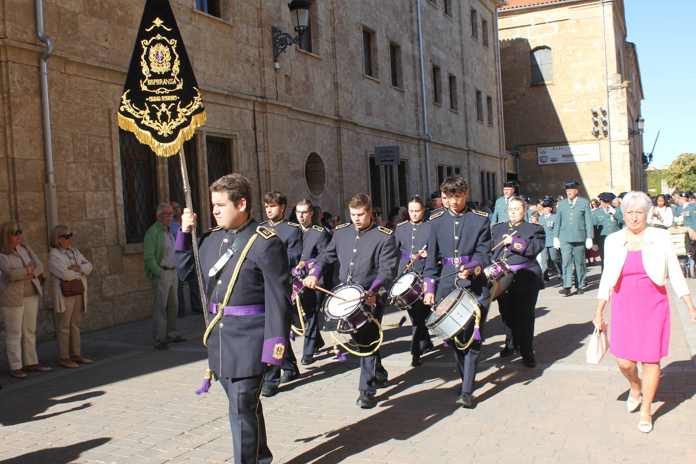 Solemnidad y fidelidad a la bandera, en los actos de la Guardia Civil de Ciudad Rodrigo