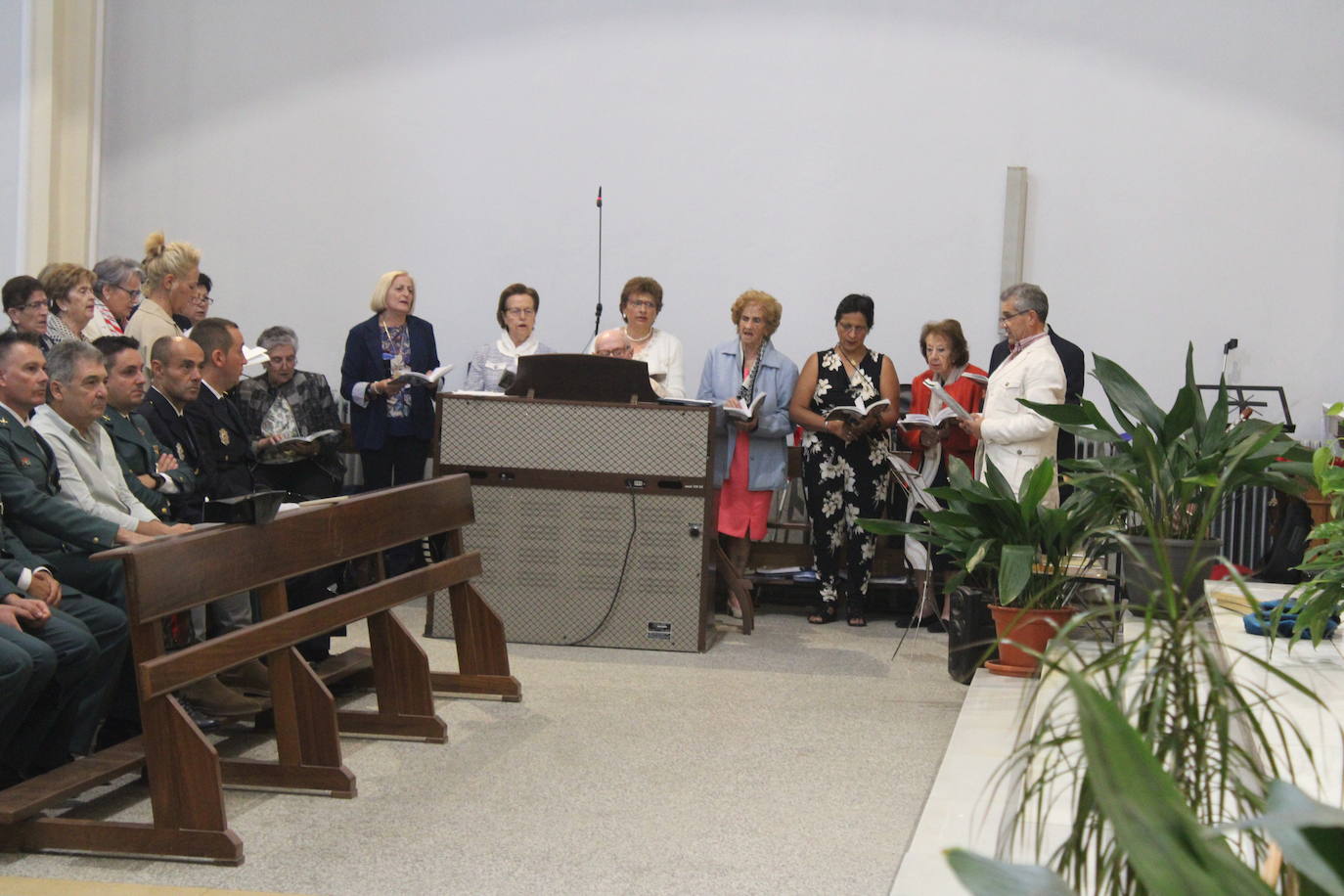 Guijuelo arropa a su Guardia Civil