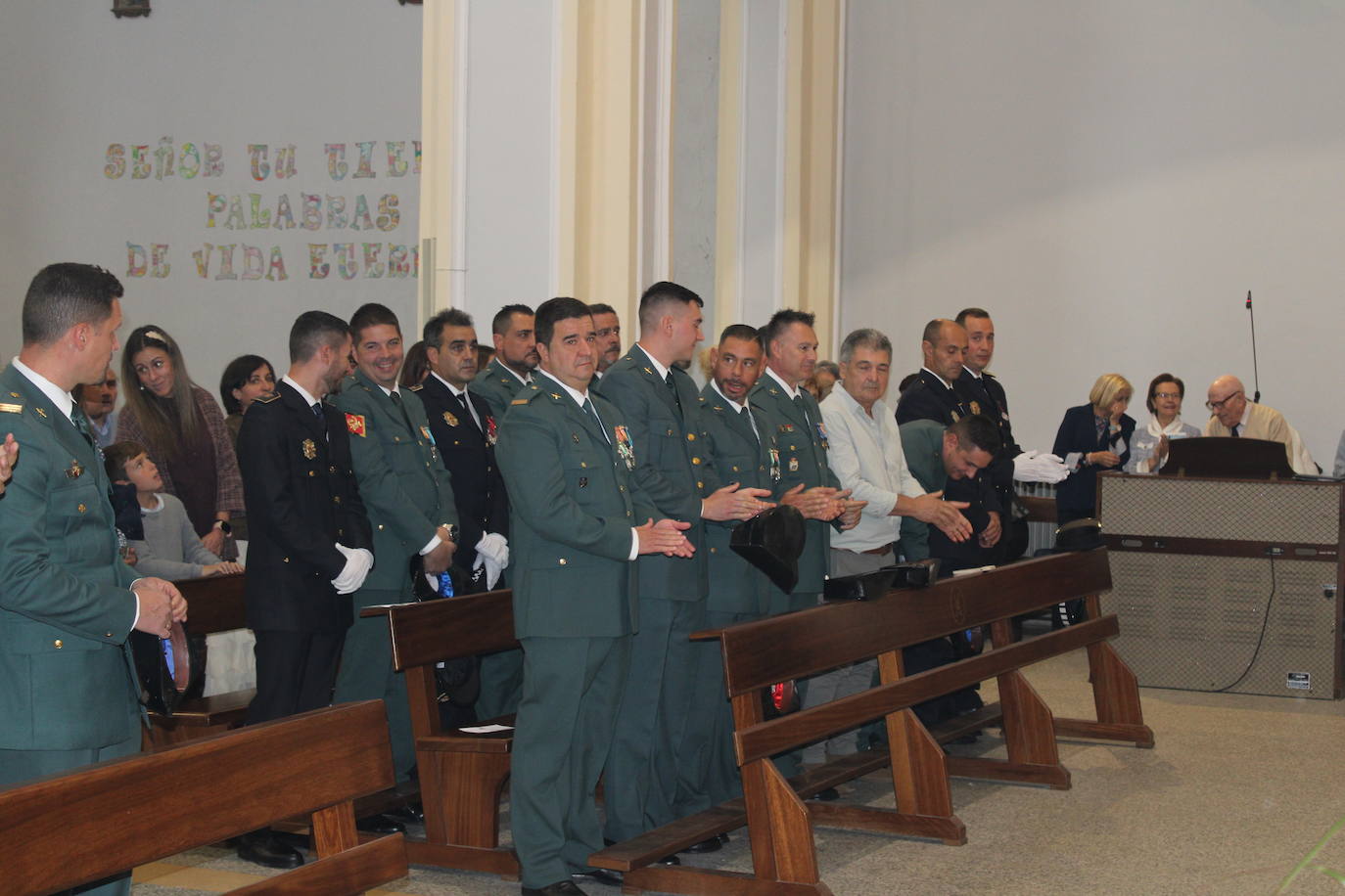 Guijuelo arropa a su Guardia Civil