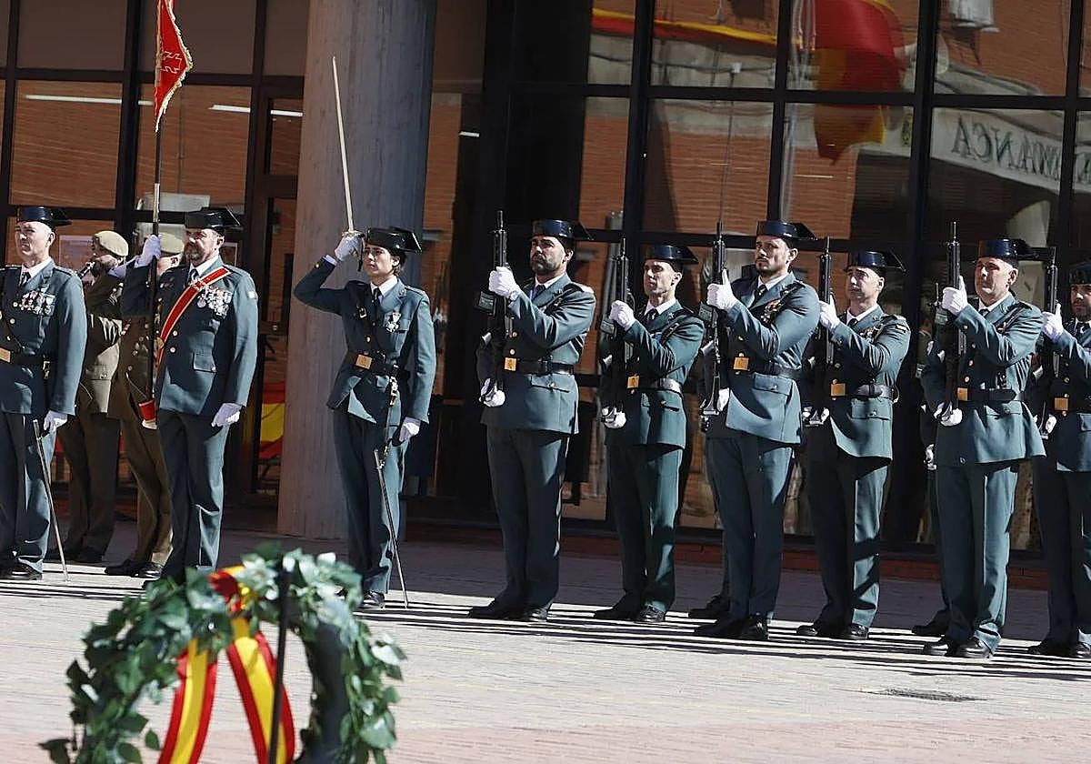 Guardias civiles de Salamanca en el acto celebrado este domingo.