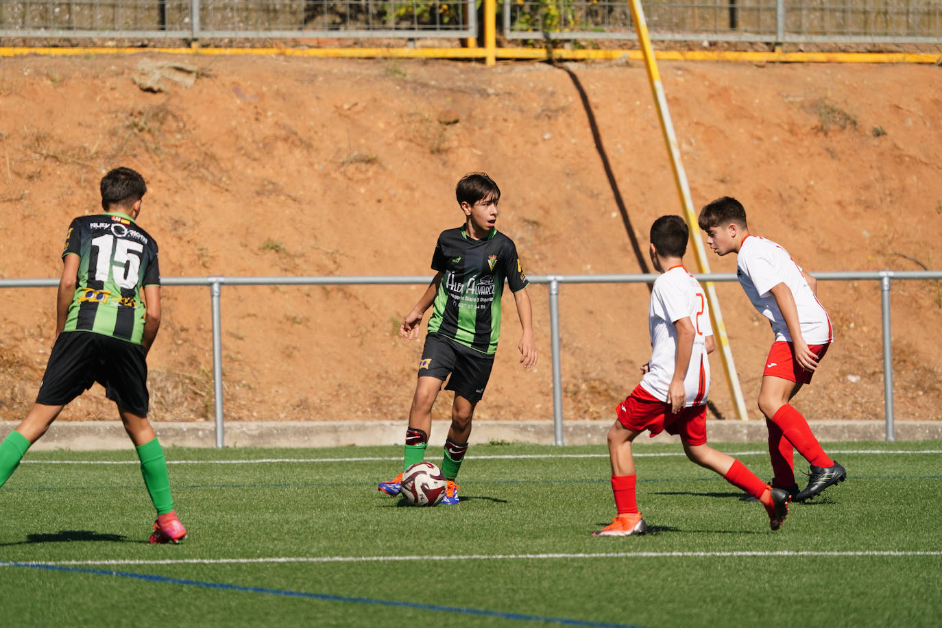 La jornada del fútbol base salmantino, en imágenes