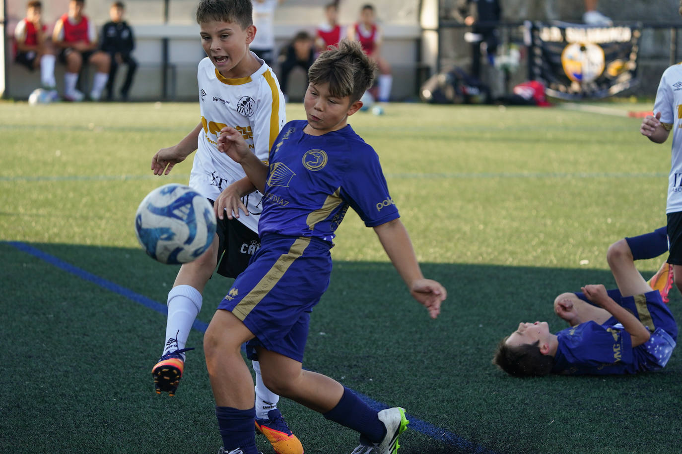 La jornada del fútbol base salmantino, en imágenes