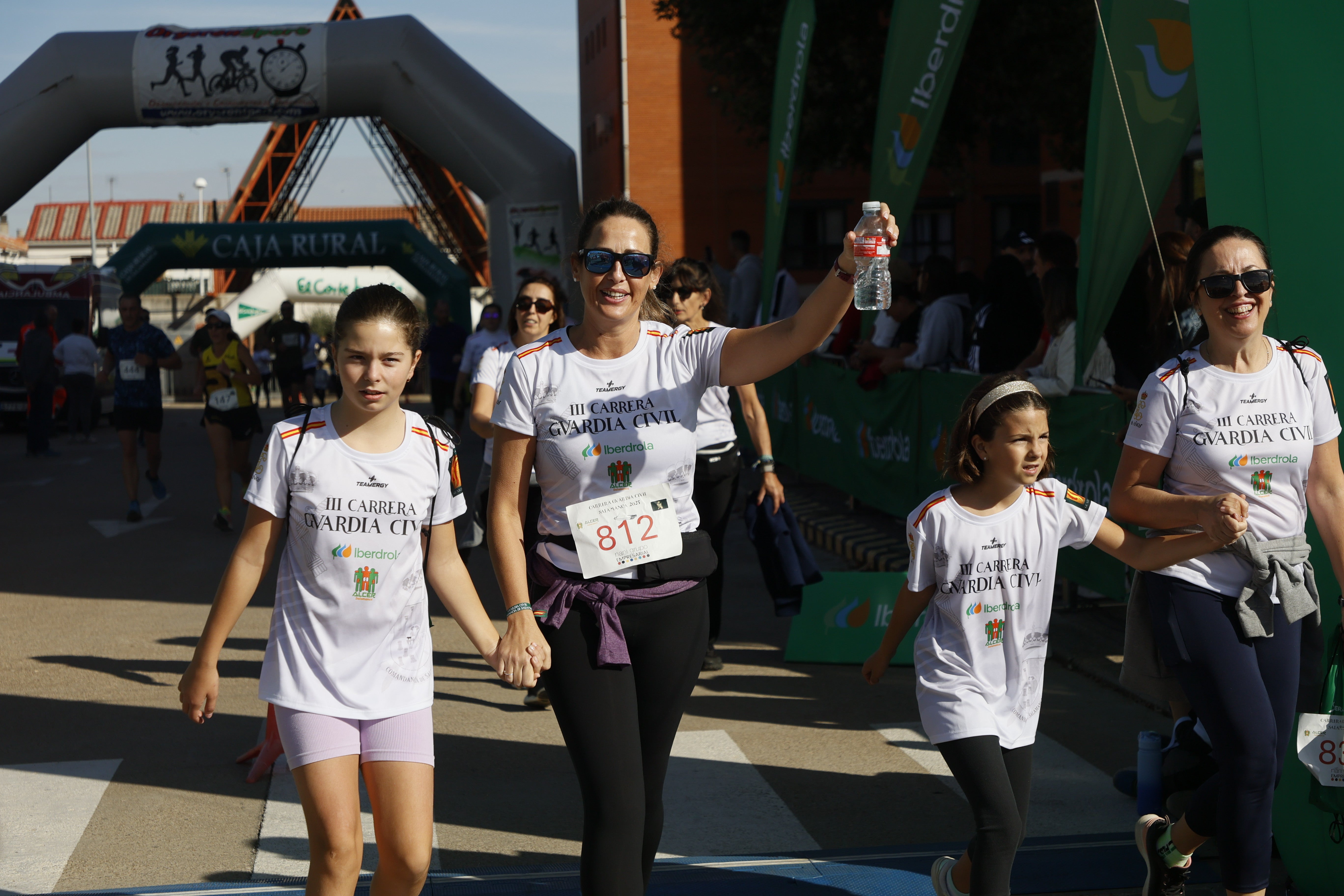 La Guardia Civil impulsa una marea solidaria