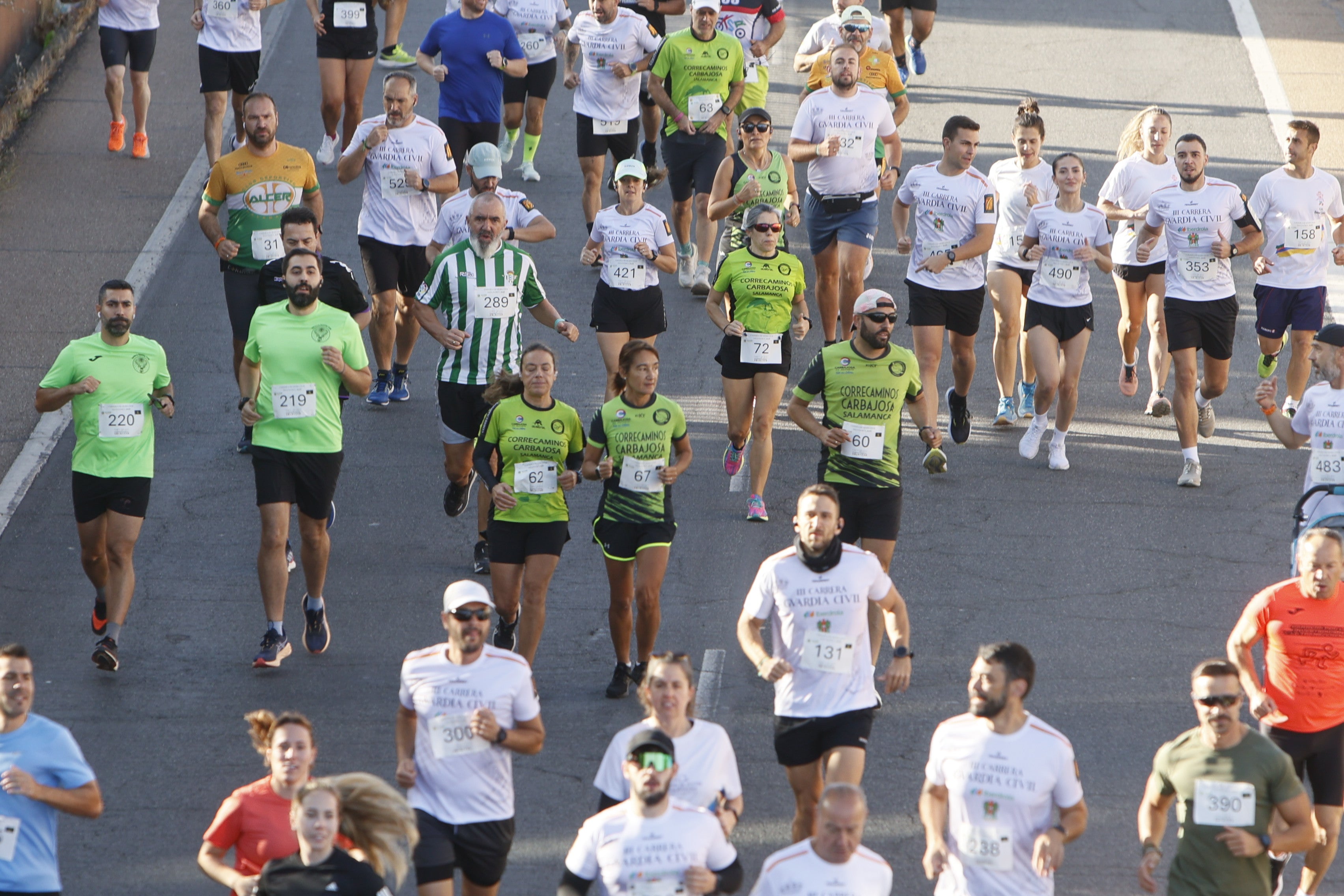 La Guardia Civil impulsa una marea solidaria