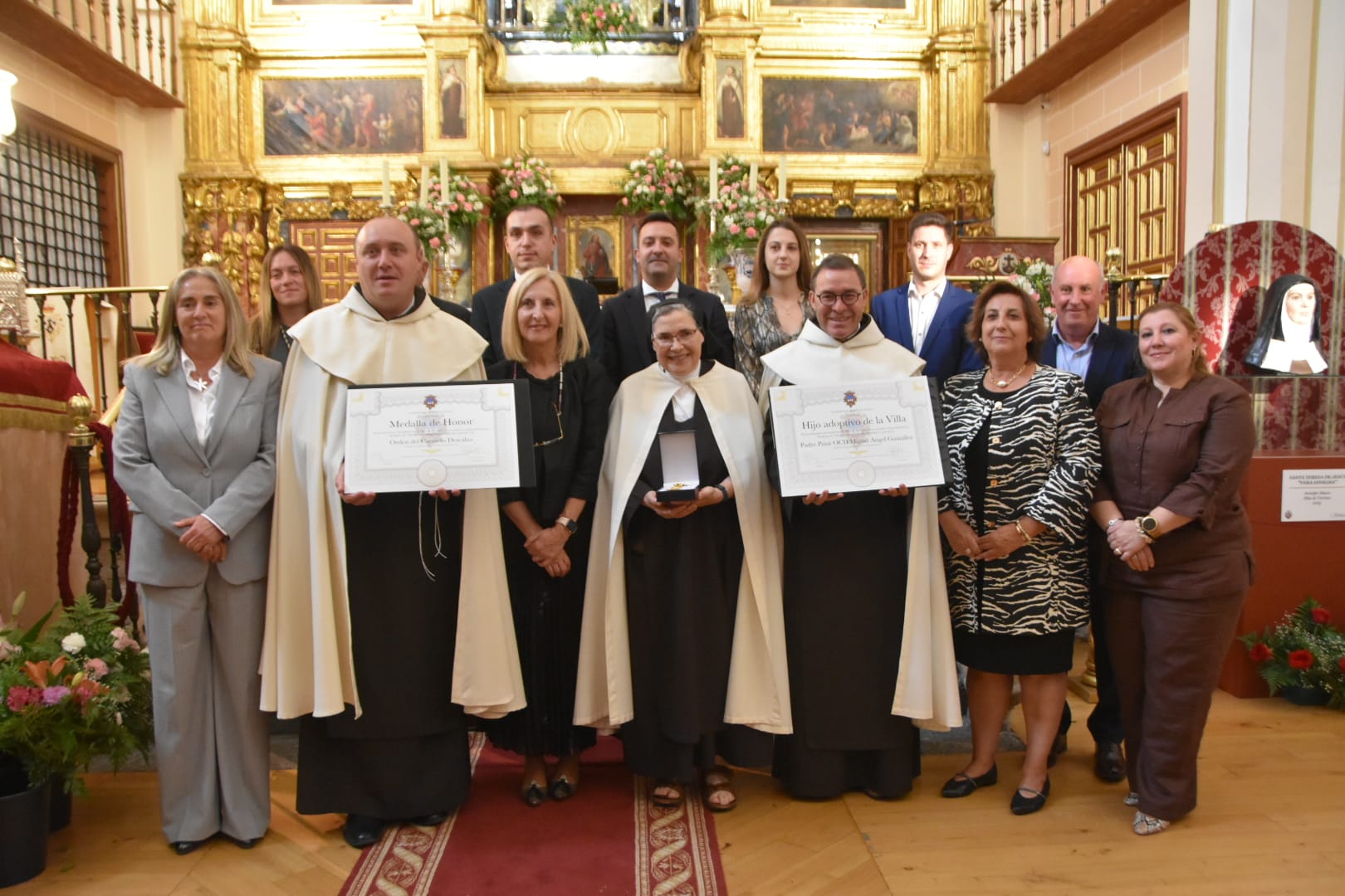 Alba de Tormes celebra el día grande de Santa Teresa con un nuevo Hijo Adoptivo