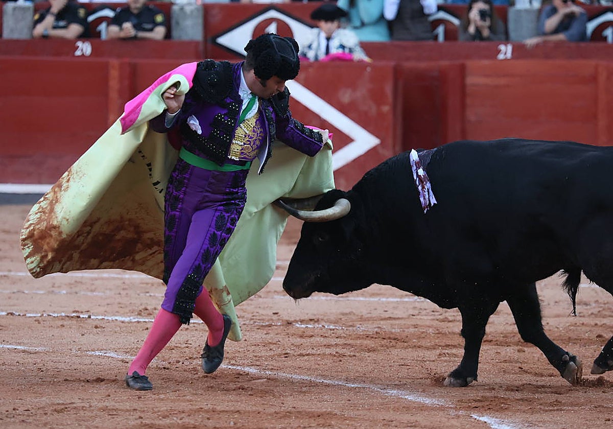 Galleo del bú de Morante al toro de Olga Jiménez, el 21 de septiembre en La Glorieta.