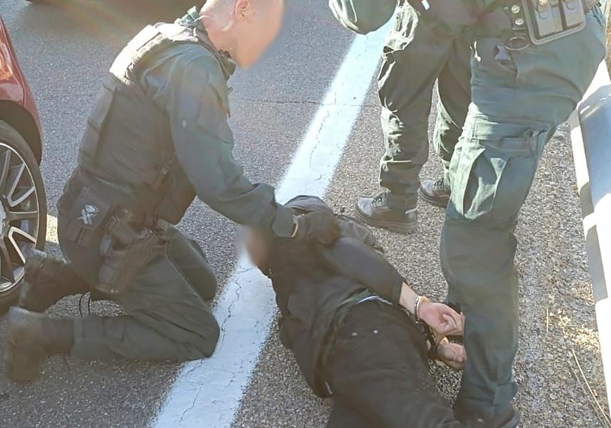 Así se produjo la peligrosa detención de los dos hombres que huían hacia Salamanca portando una escopeta