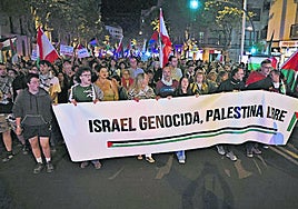 Concentración ante la Subdelegación del Gobierno.