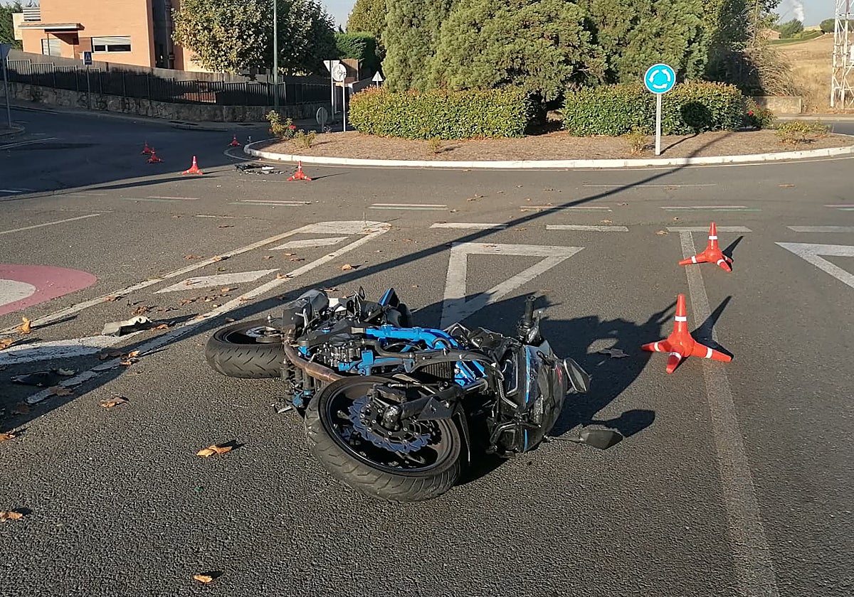Estado en que quedó la motocicleta tras el impacto.