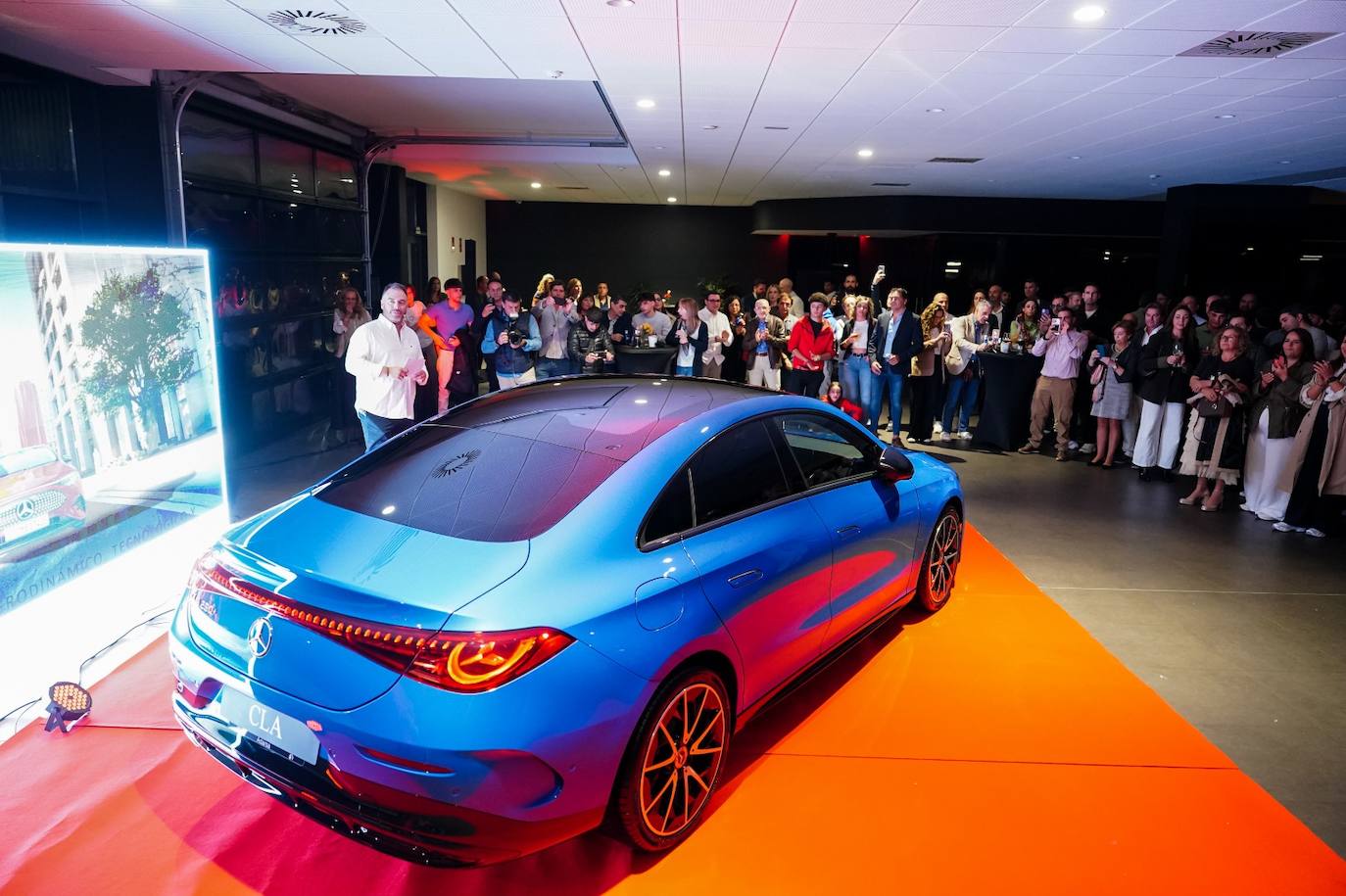 Adarsa presenta el nuevo CLA 250 Plus, su nuevo modelo 100% eléctrico