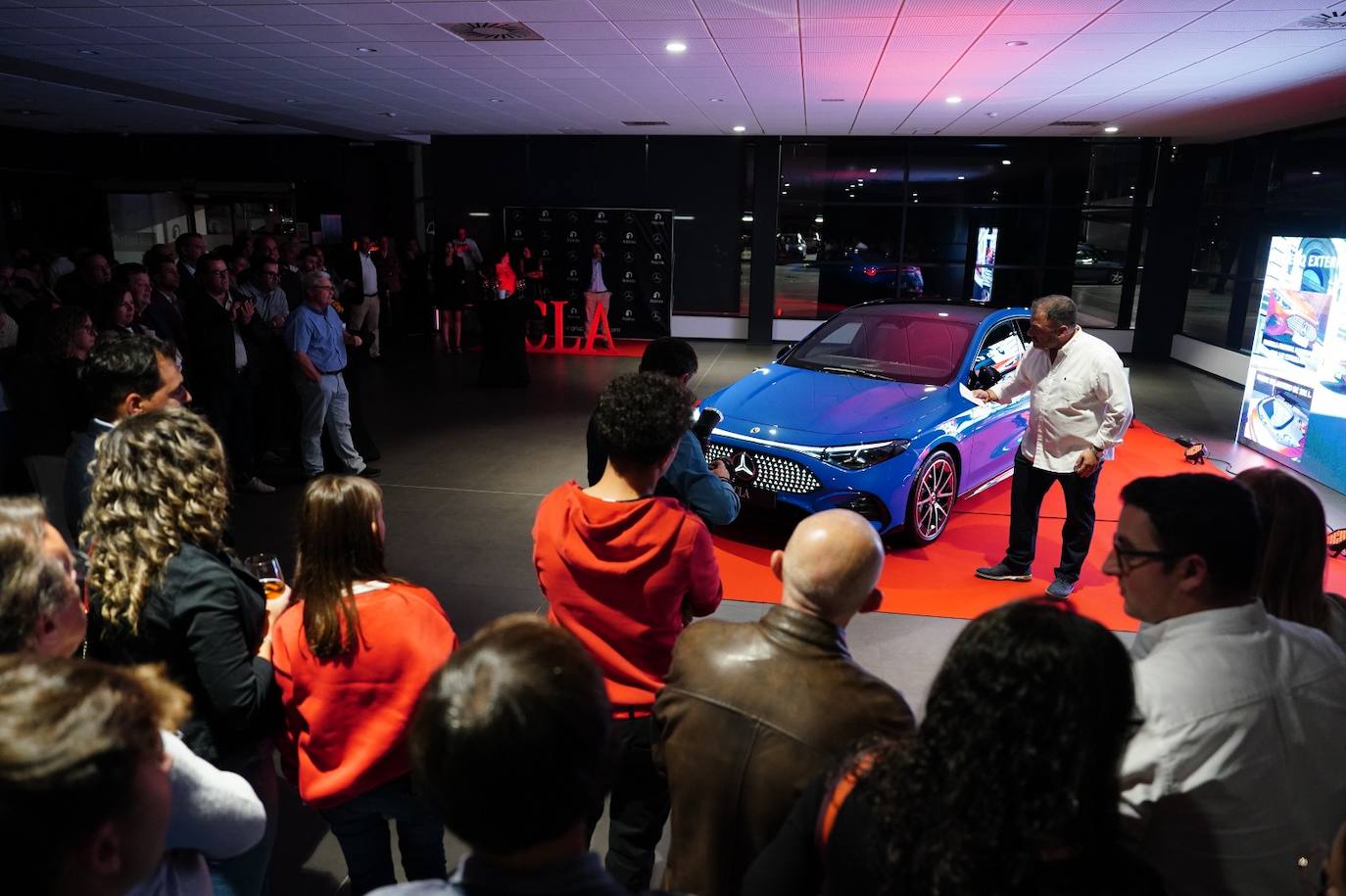 Adarsa presenta el nuevo CLA 250 Plus, su nuevo modelo 100% eléctrico