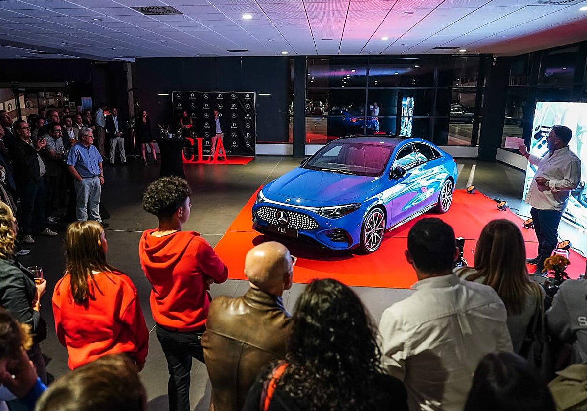 Adarsa presenta el nuevo CLA 250 Plus, su nuevo modelo 100% eléctrico
