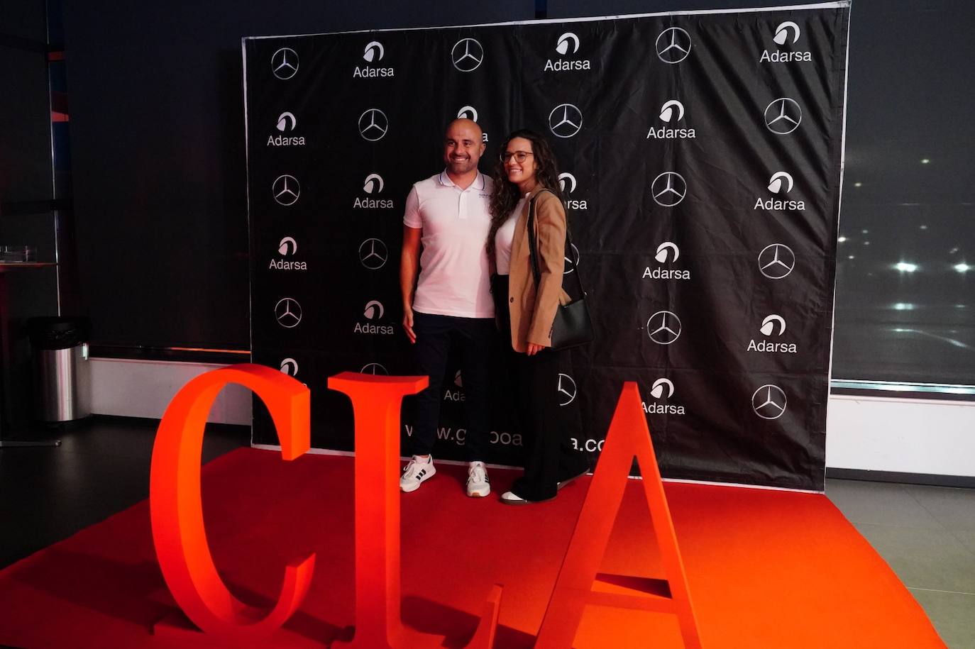 Adarsa presenta el nuevo CLA 250 Plus, su nuevo modelo 100% eléctrico