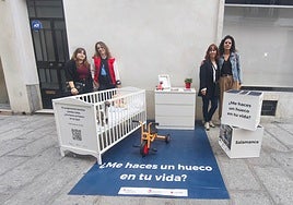 Voluntarias y técnicos de Cruz Roja en Peñaranda.