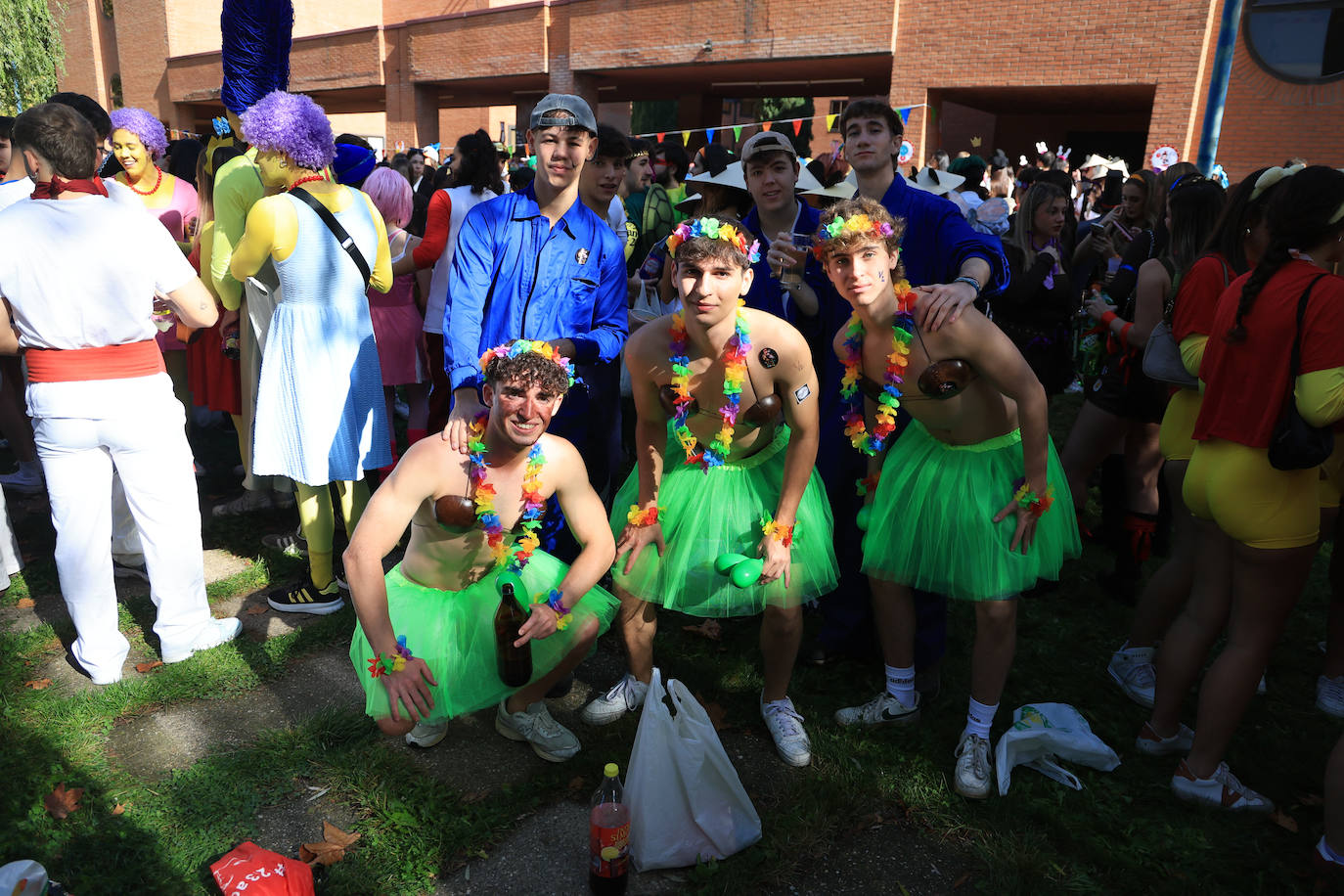Así viven los estudiantes de Medicina sus fiestas en honor a San Lucas
