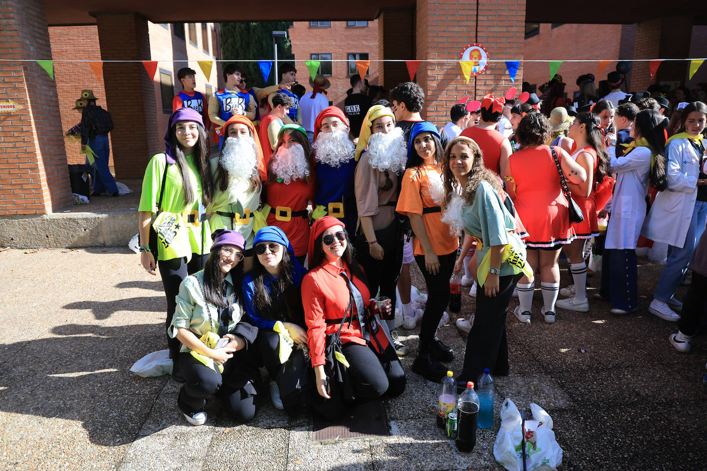 Así viven los estudiantes de Medicina sus fiestas en honor a San Lucas