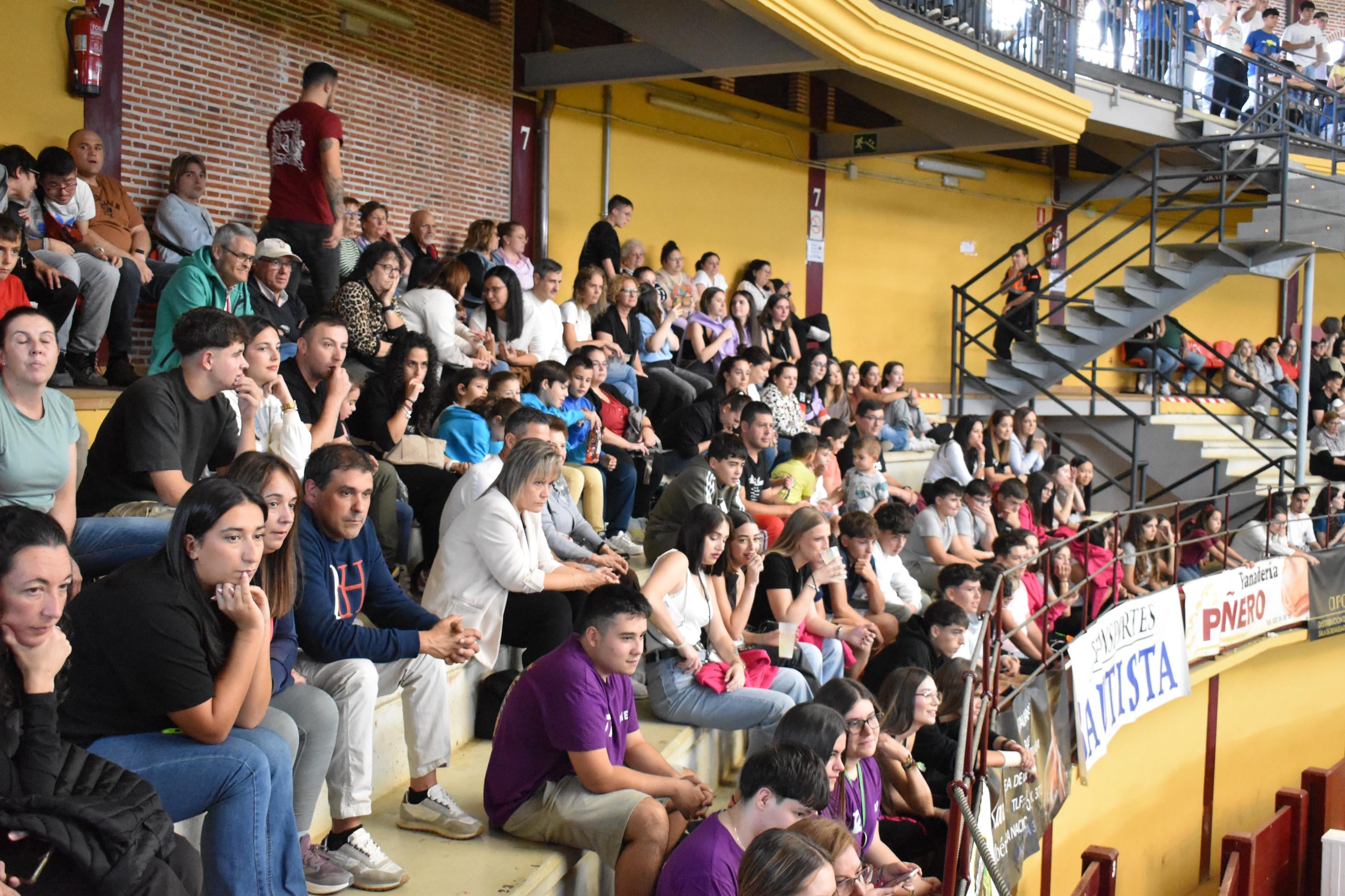 Día festivo en Alba de Tormes con buen humor