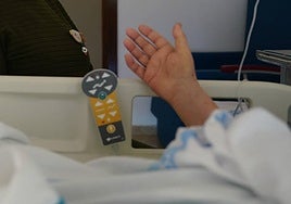 Imagen de archivo de un paciente en el Hospital de Los Montalvos.