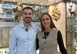 Nacho y Teresa, actuales responsables de la Joyería Cid.