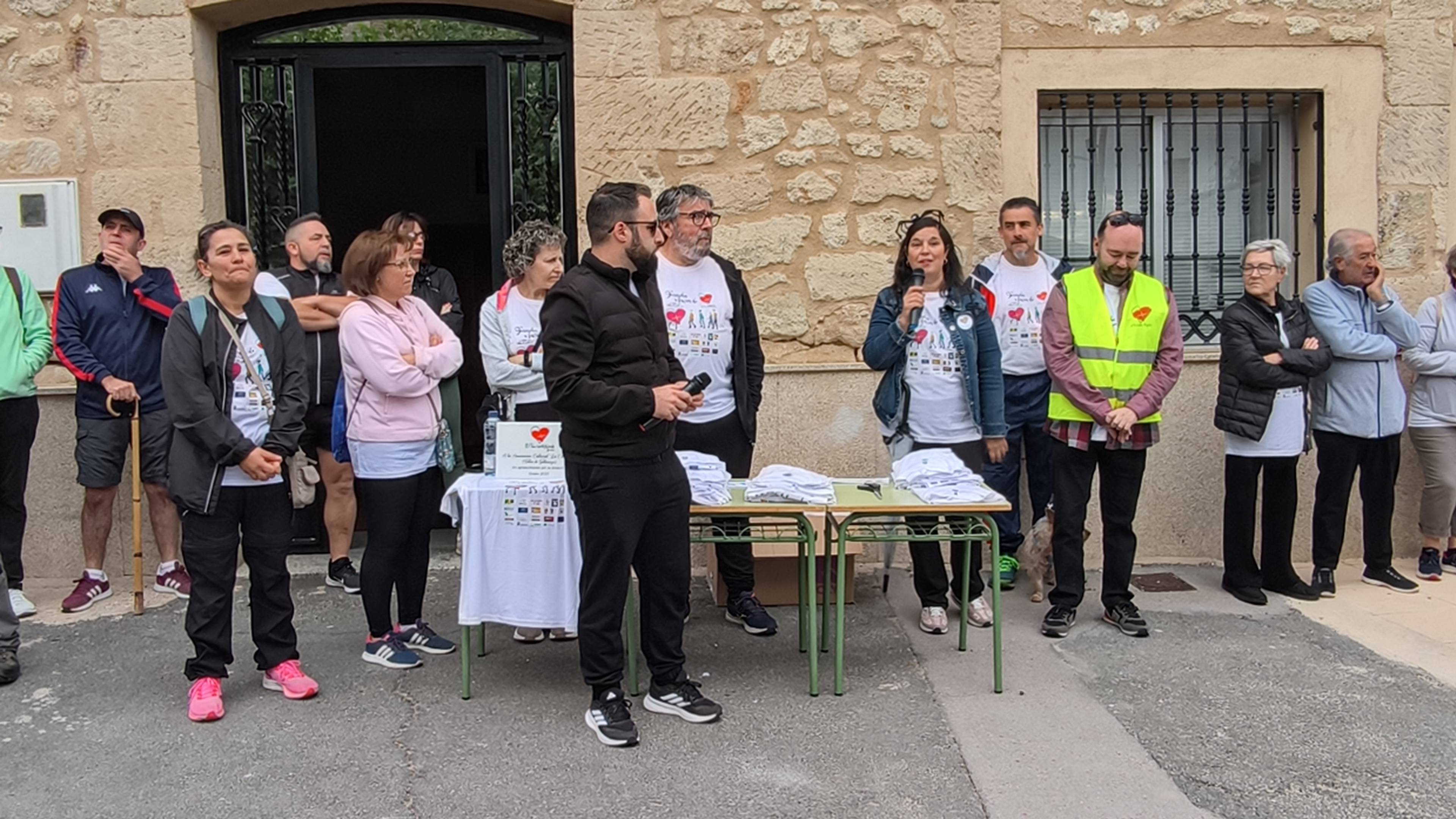 Pasos solidarios a favor del PacienteXperto desde Villar de Gallimazo