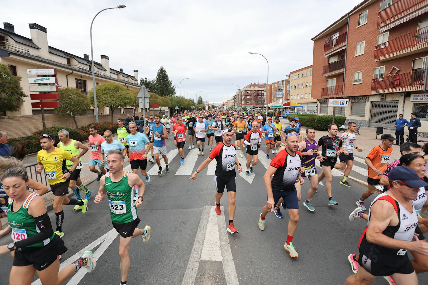 Jesús Prieto y Sandra Santamaría se llevan la Media Maratón de la Diputación