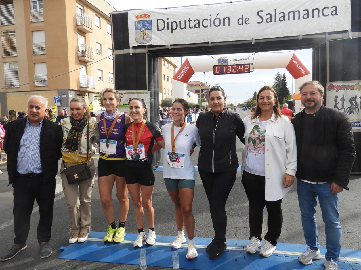 Jesús Prieto y Sandra Santamaría se llevan la Media Maratón de la Diputación
