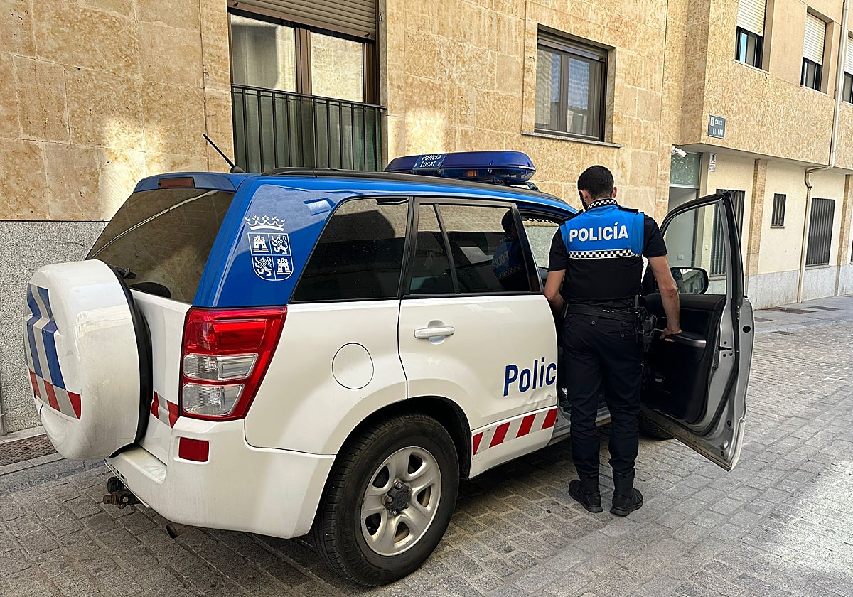 La Policía Local del municipio contactó con la Guardia Civil tras el aviso.