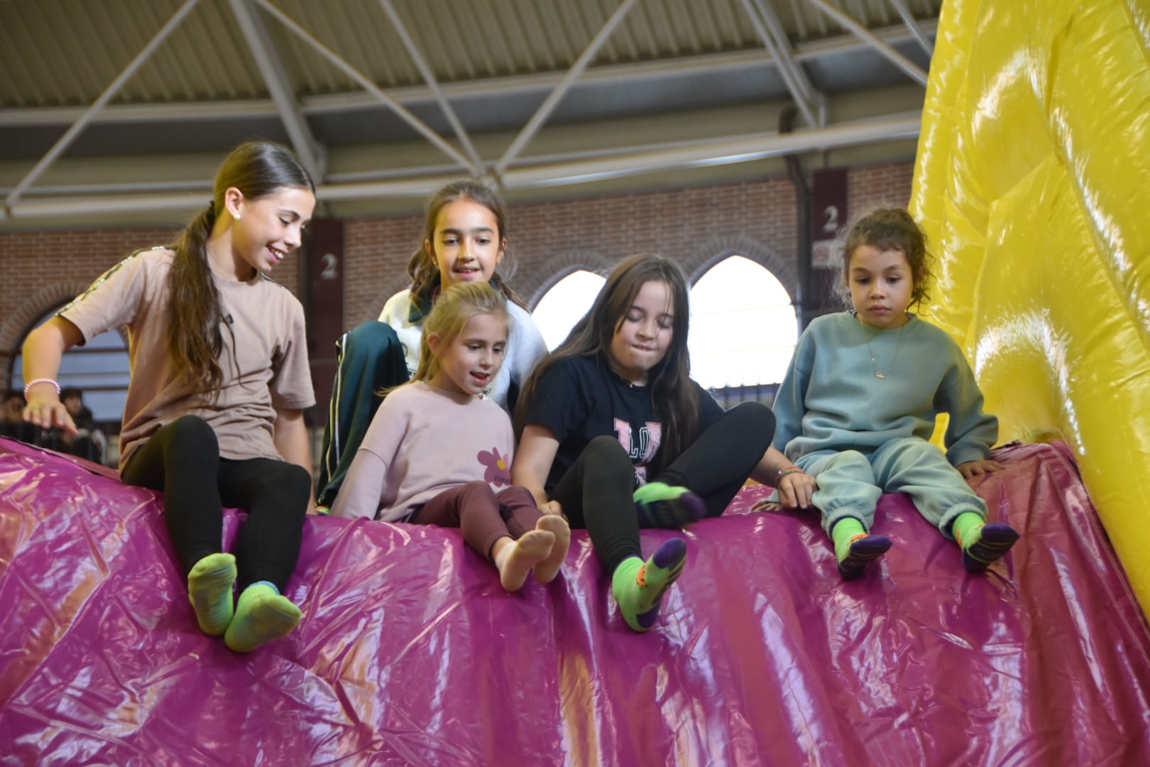 Los niños &#039;toman&#039; Alba de Tormes