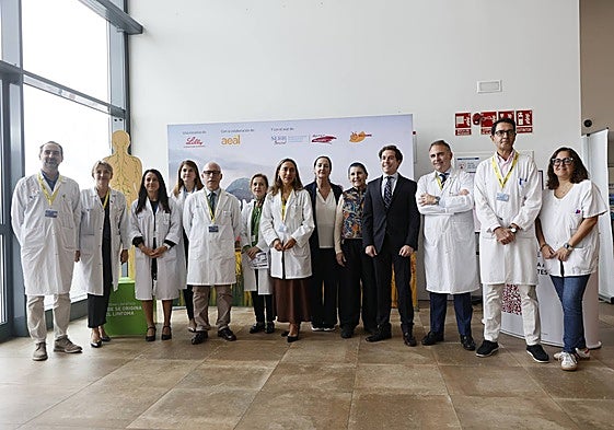Presentación de la campaña en el Hospital para visibilizar el linfoma.