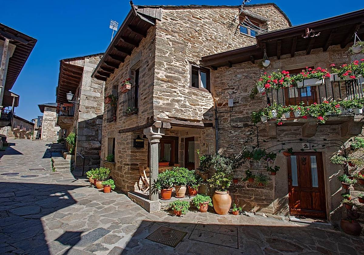 Imagen de una de las calles del pueblo.