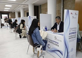 Entrevistas de trabajo exprés para hostelería en la Cámara de Comercio.