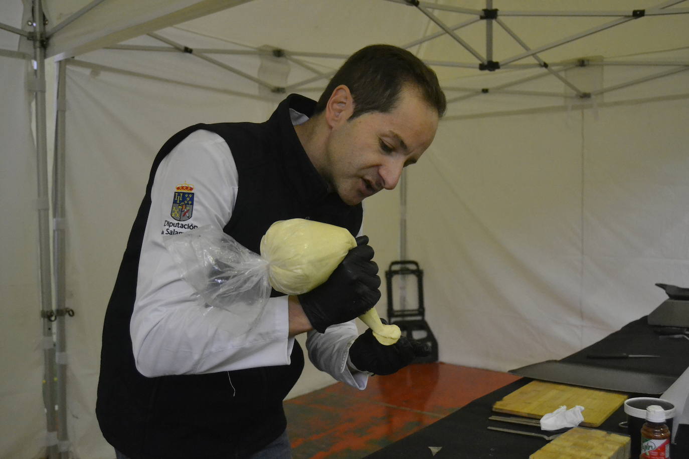 Aldeadávila celebra su feria del vino