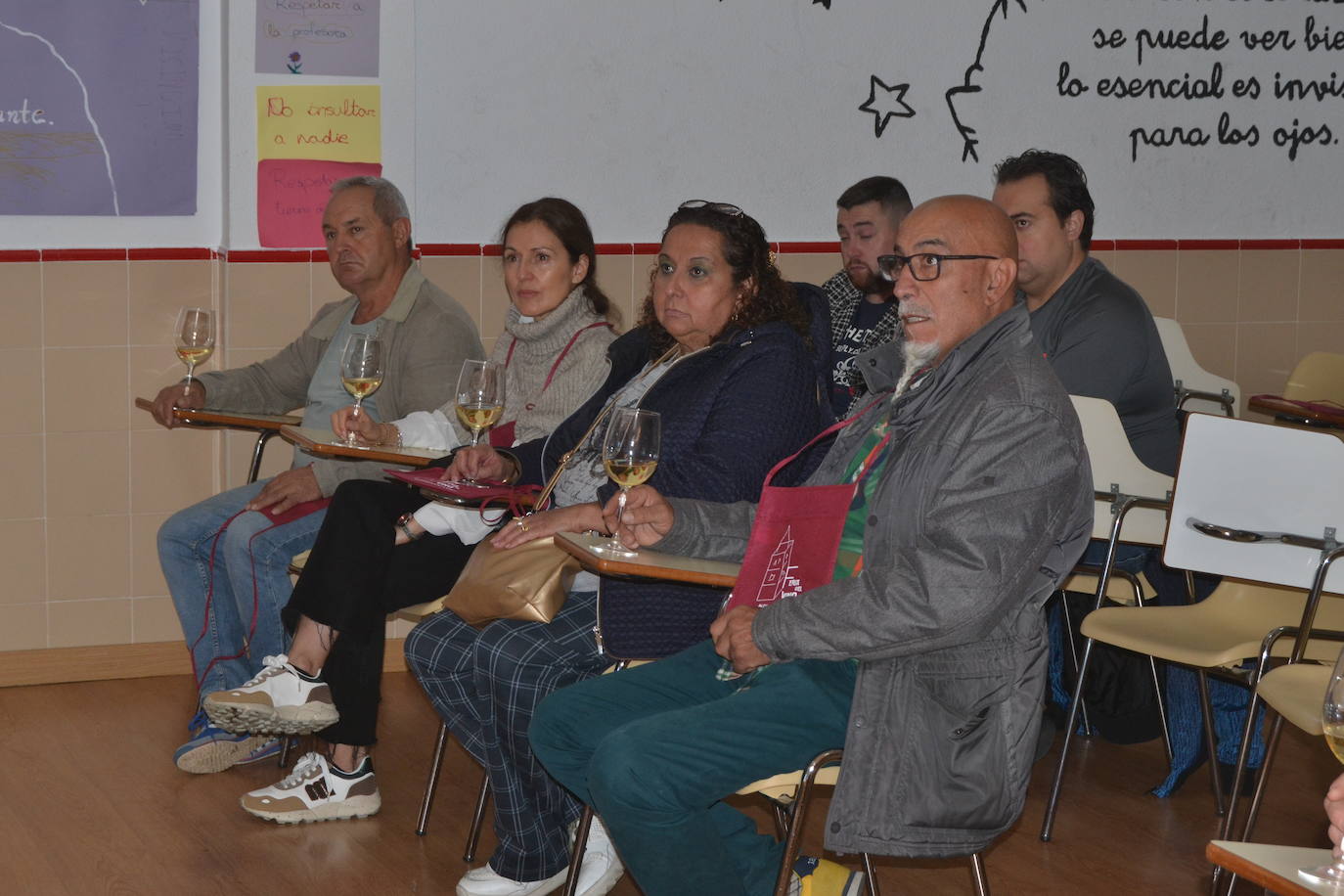 Aldeadávila cierra una exitosa feria en torno al vino