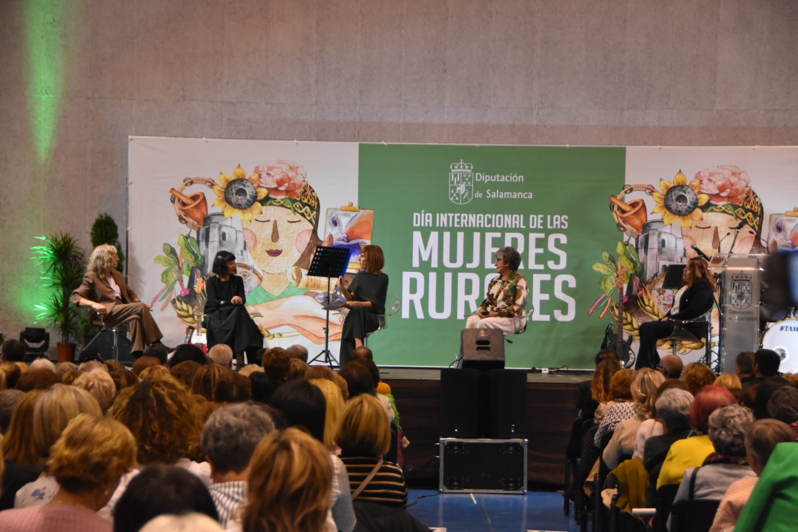 Así se ha vivido el 'Día de la Mujer Rural': «Es emocionante vernos a todas aquí, unidas»