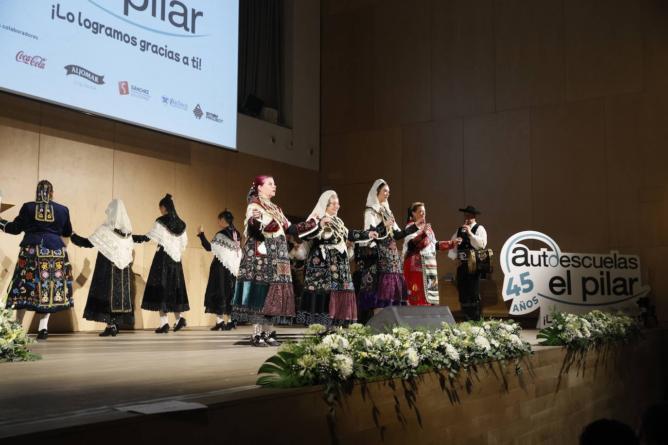 Autoescuelas El Pilar celebra su 45º aniversario