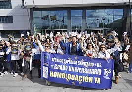 Técnicos, manifestándose en la huelga de este jueves.